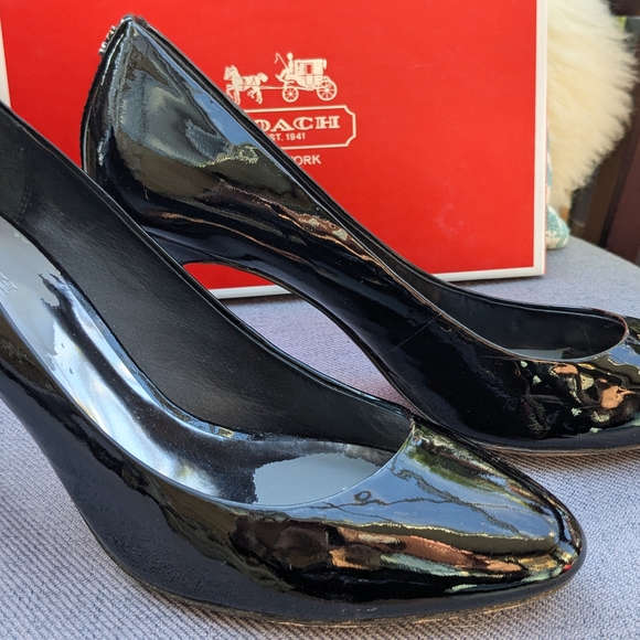 Coach Nala Women's Black Patent Leather Heels - Picture 4 of 5